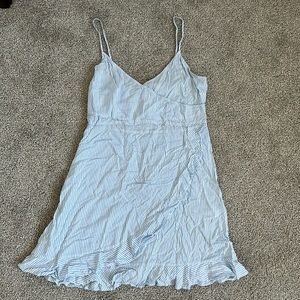 Blue & white striped sun dress ☀️